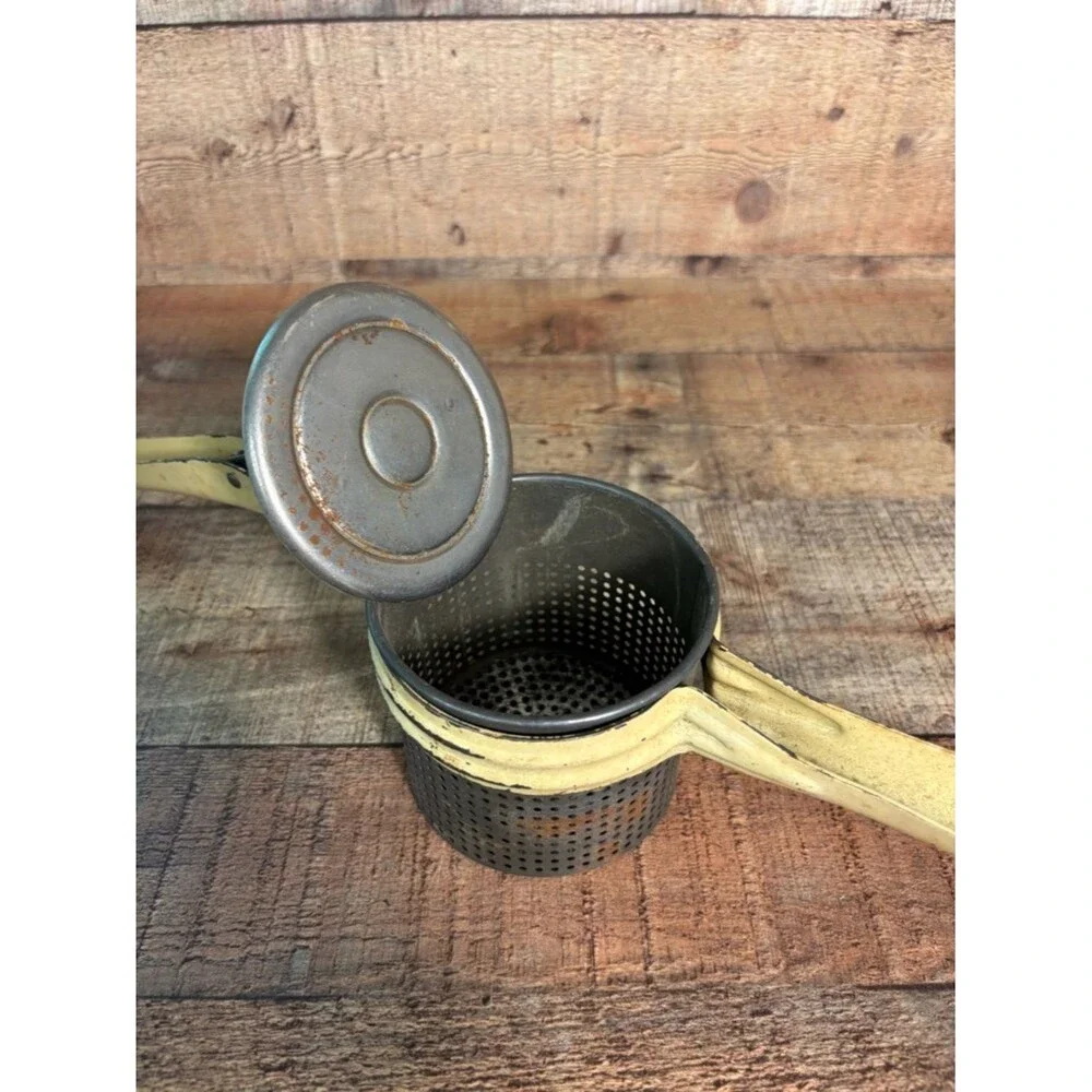 Vintage Potato Ricer Masher Juicer Strainer Metal Hinged Press Yellow Handheld
